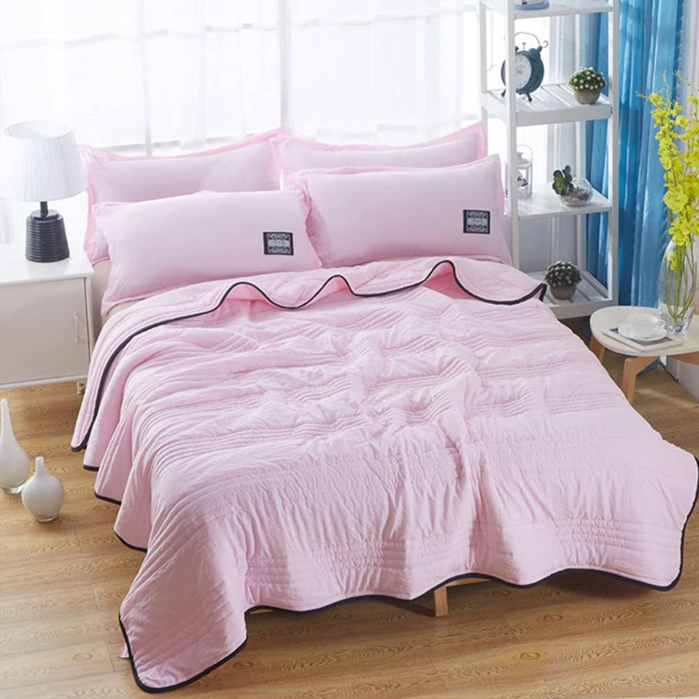 Cooling Blanket for Bed in Soft Fabric with Moisture Control 8