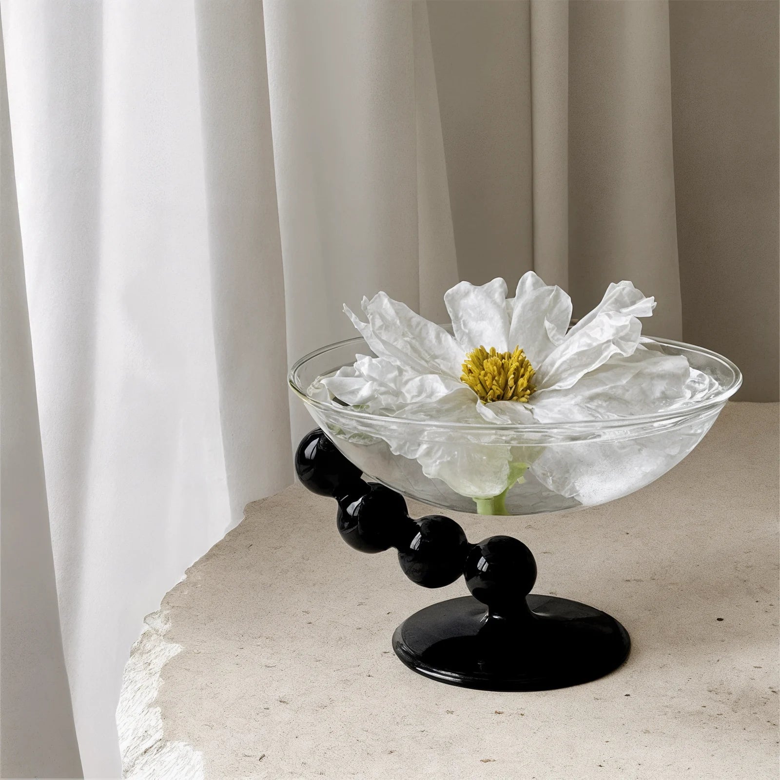 Elegant Wine Glass with Circular Handle – Modern Mediterranean Design for Home Decor 2