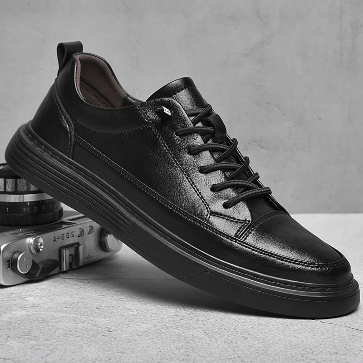 Men's Casual Leather Lace-Up Shoes with Cushioned Insole and Modern Design 0