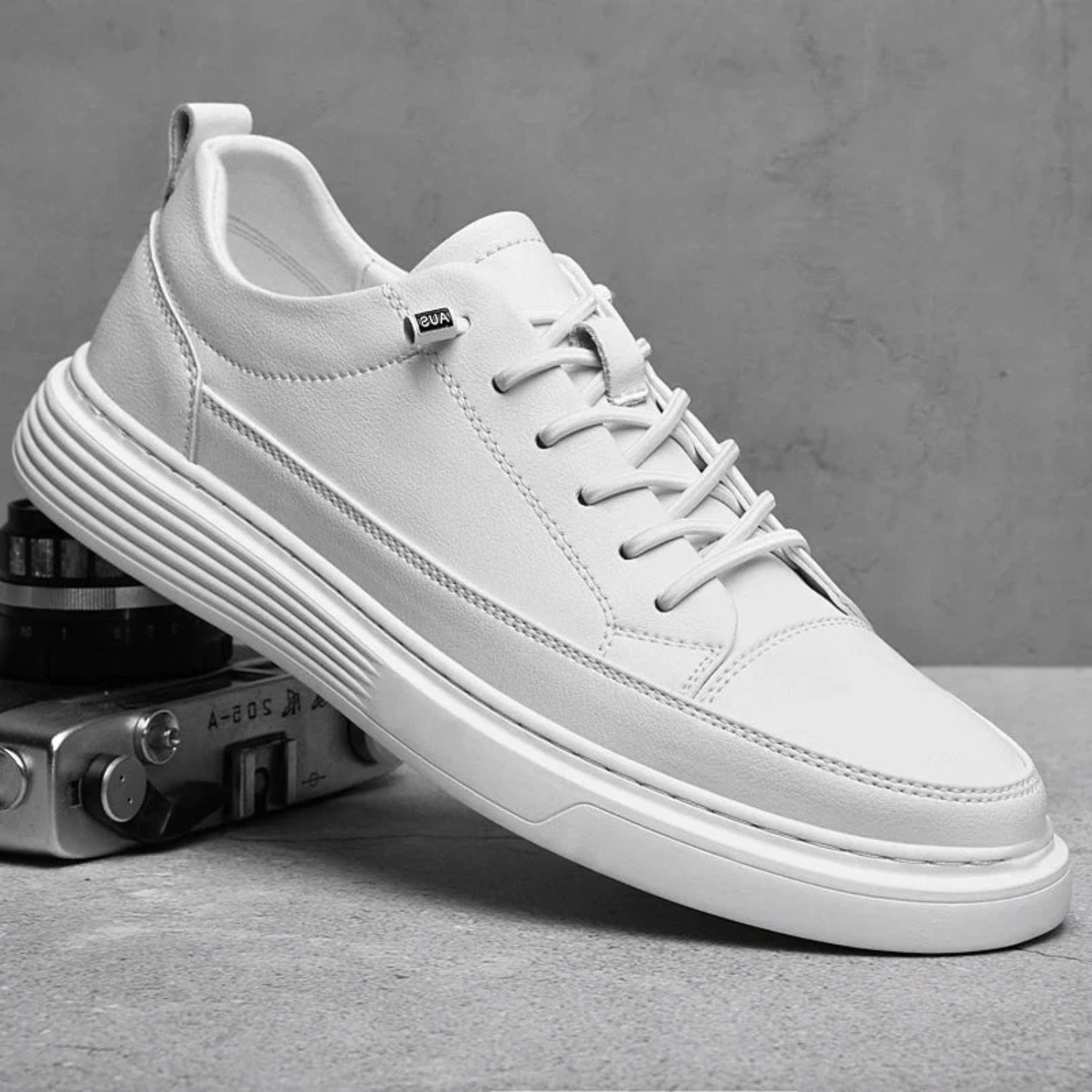 Men's Casual Leather Lace-Up Shoes with Cushioned Insole and Modern Design 2