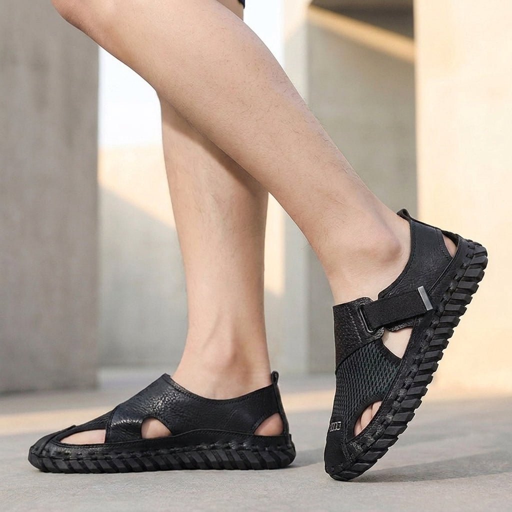 Men’s Closed-Toe Fisherman Sandals in Premium Leather with Breathable Design 0