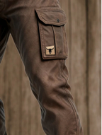 Men’s Insulated Cargo Pants with Flexible Fit and Multiple Pockets 2