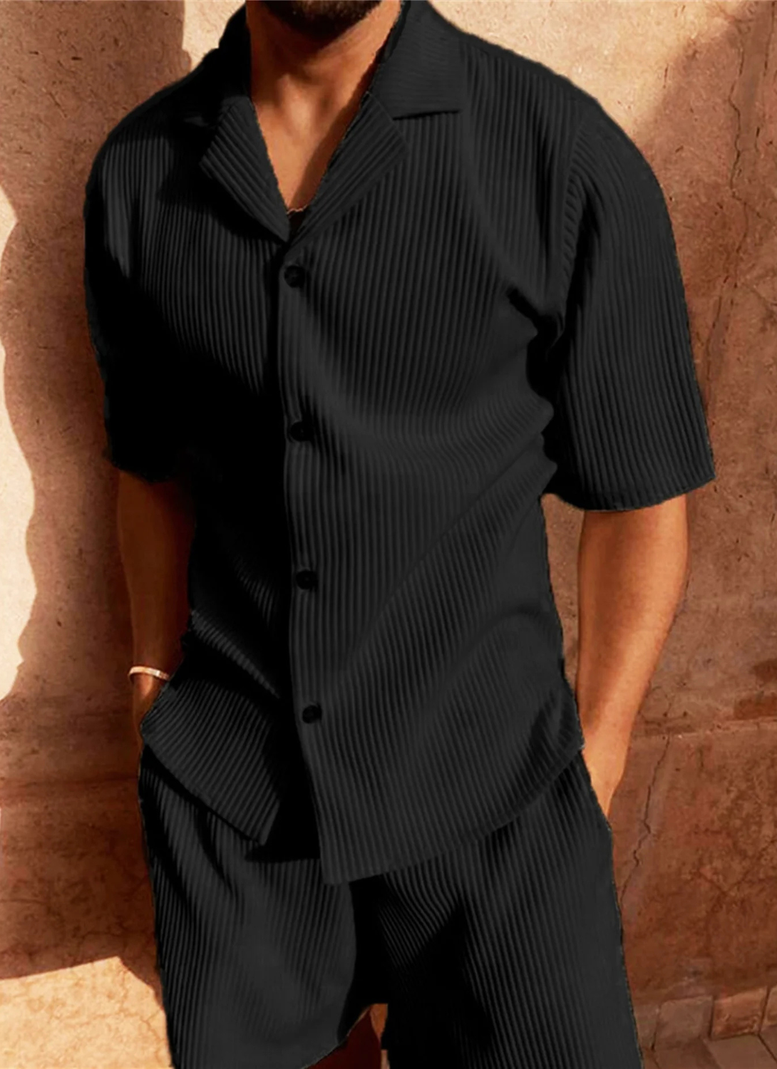 Men’s Lightweight Button-Up Shirt and Shorts Set with Relaxed Fit 1