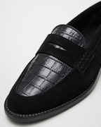 Women’s Black Leather Loafers with Slip-On Design and Orthopedic Support 04