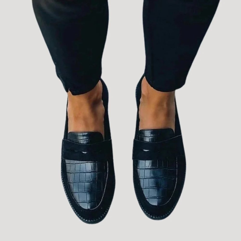 Women’s Black Leather Loafers with Slip-On Design and Orthopedic Support 1