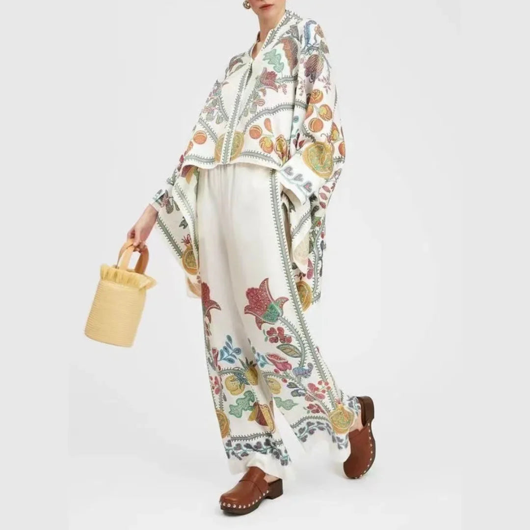 Women’s Boho Chic Set in Lightweight Fabric with Vibrant Patterns for Spring 2