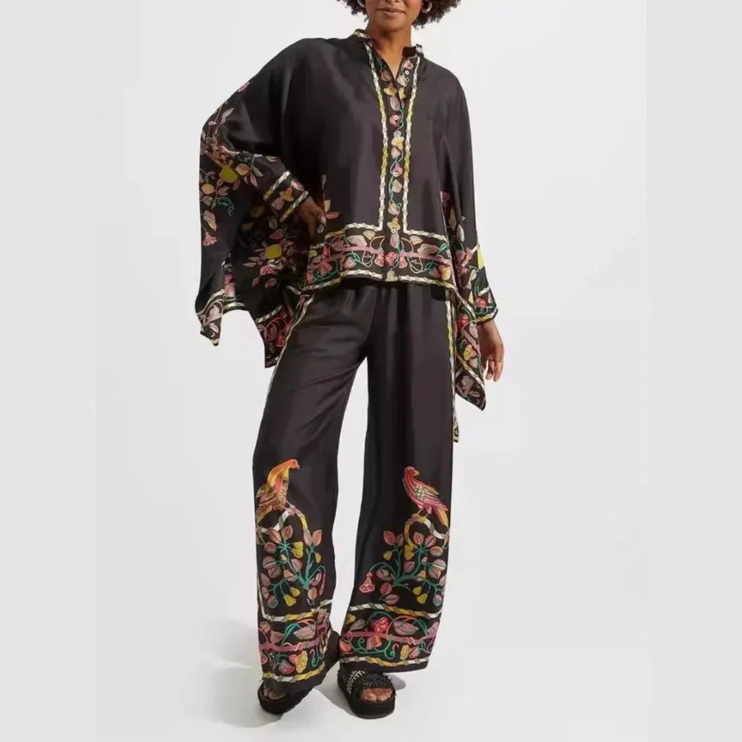 Women’s Boho Chic Set in Lightweight Fabric with Vibrant Patterns for Spring 4