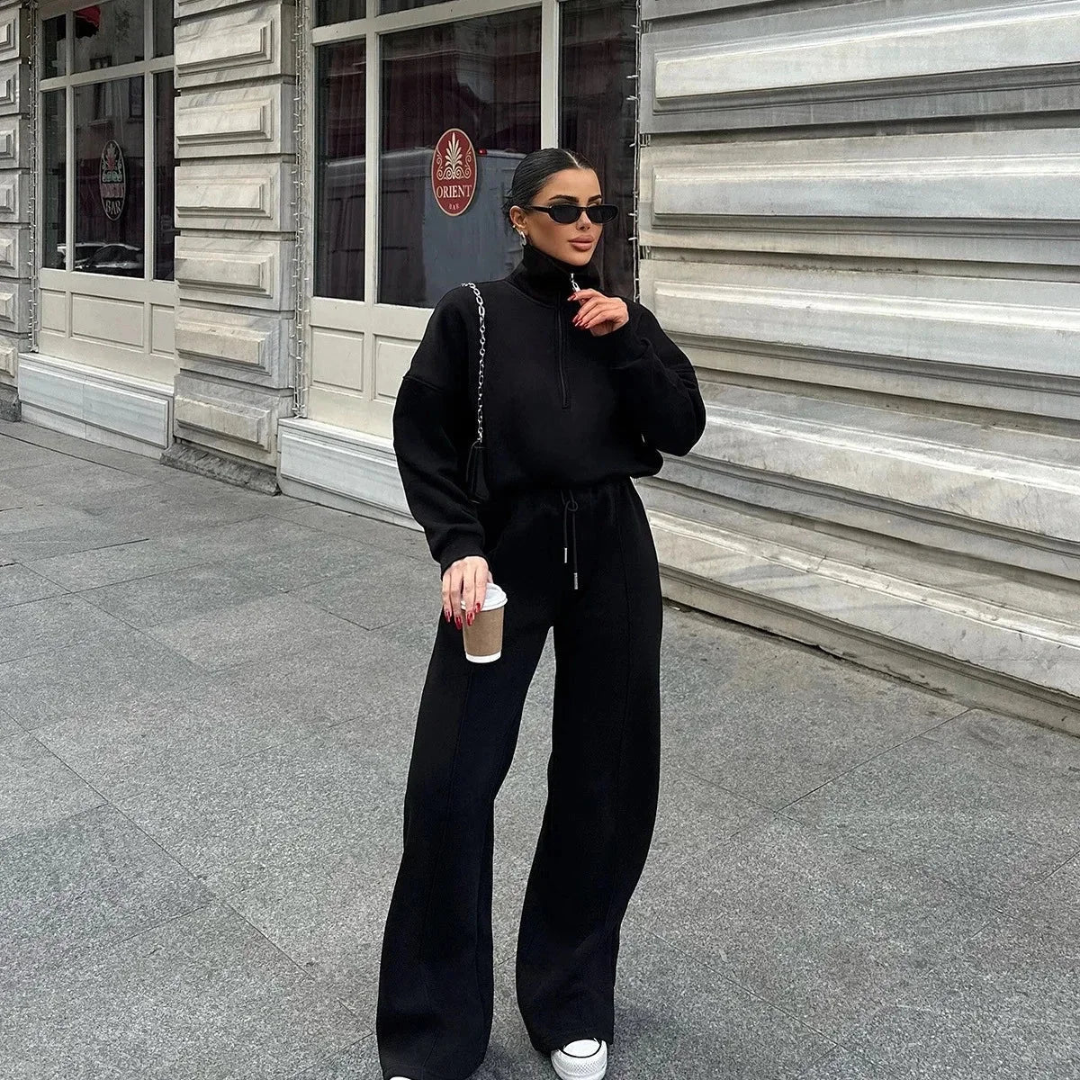 Women’s Casual Pants and Sweatshirt Set in Soft Fabric with Zipper Design 3
