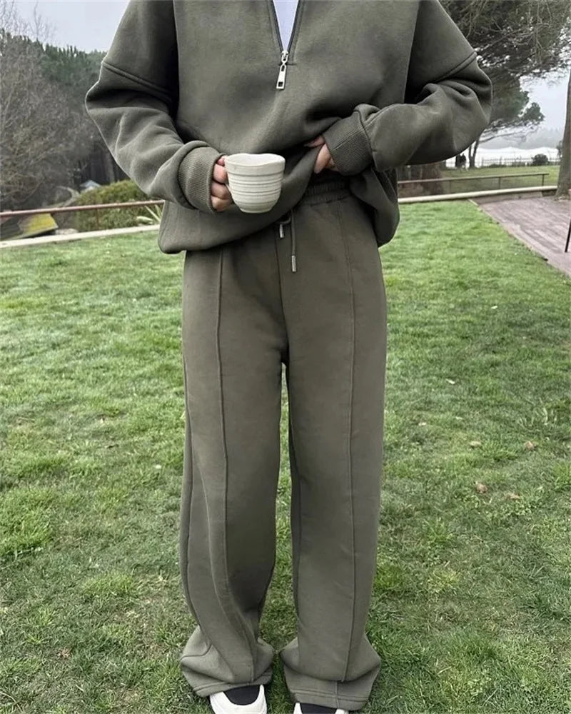 Women’s Casual Pants and Sweatshirt Set in Soft Fabric with Zipper Design 9