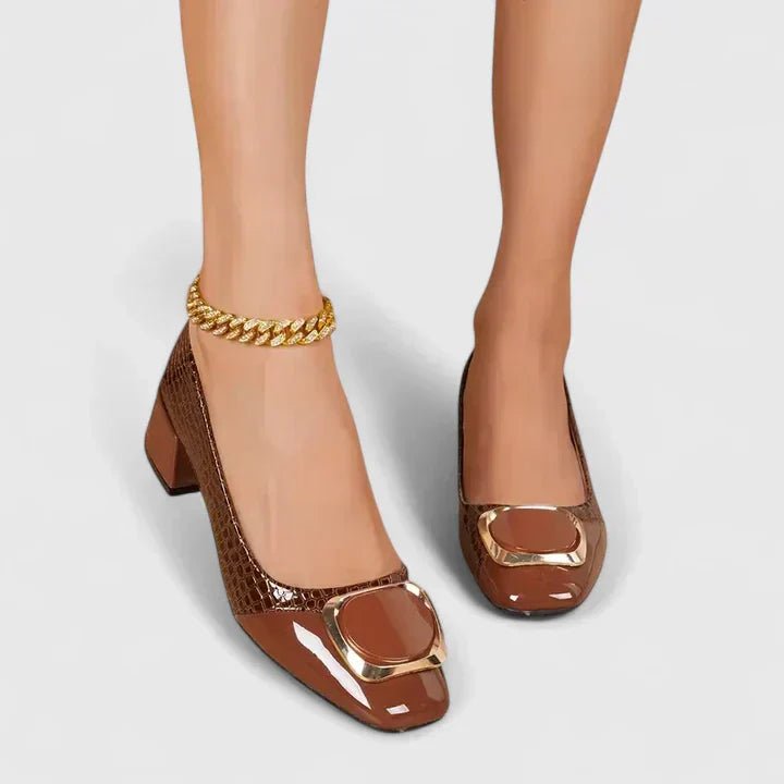 Women’s Croc-Embossed Loafers with Block Heel and Gold-Tone Chain Detail 5