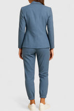 Women’s Elegant Jacket and Pants Set with Classic Cut 2