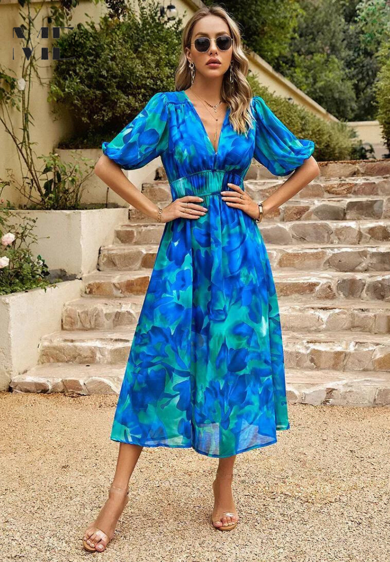 Women’s Floral Midi Dress in Lightweight Fabric with V-Neck and Puff Sleeves 11