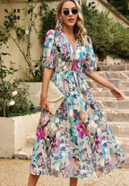 Women’s Floral Midi Dress in Lightweight Fabric with V-Neck and Puff Sleeves 4