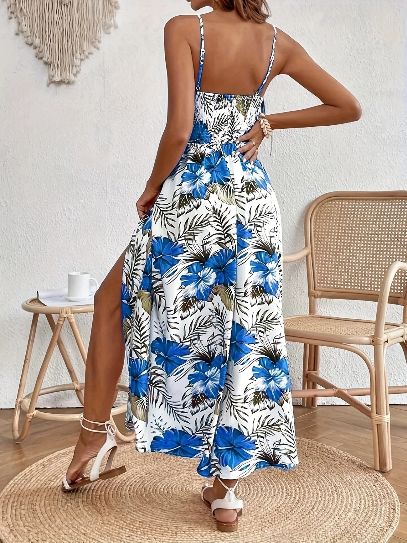Women’s Floral Summer Maxi Dress with V-Neck and Adjustable Straps 3