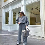 Women's Jogging Set in Soft Fabric with Loose Jacket for Casual Comfort 6