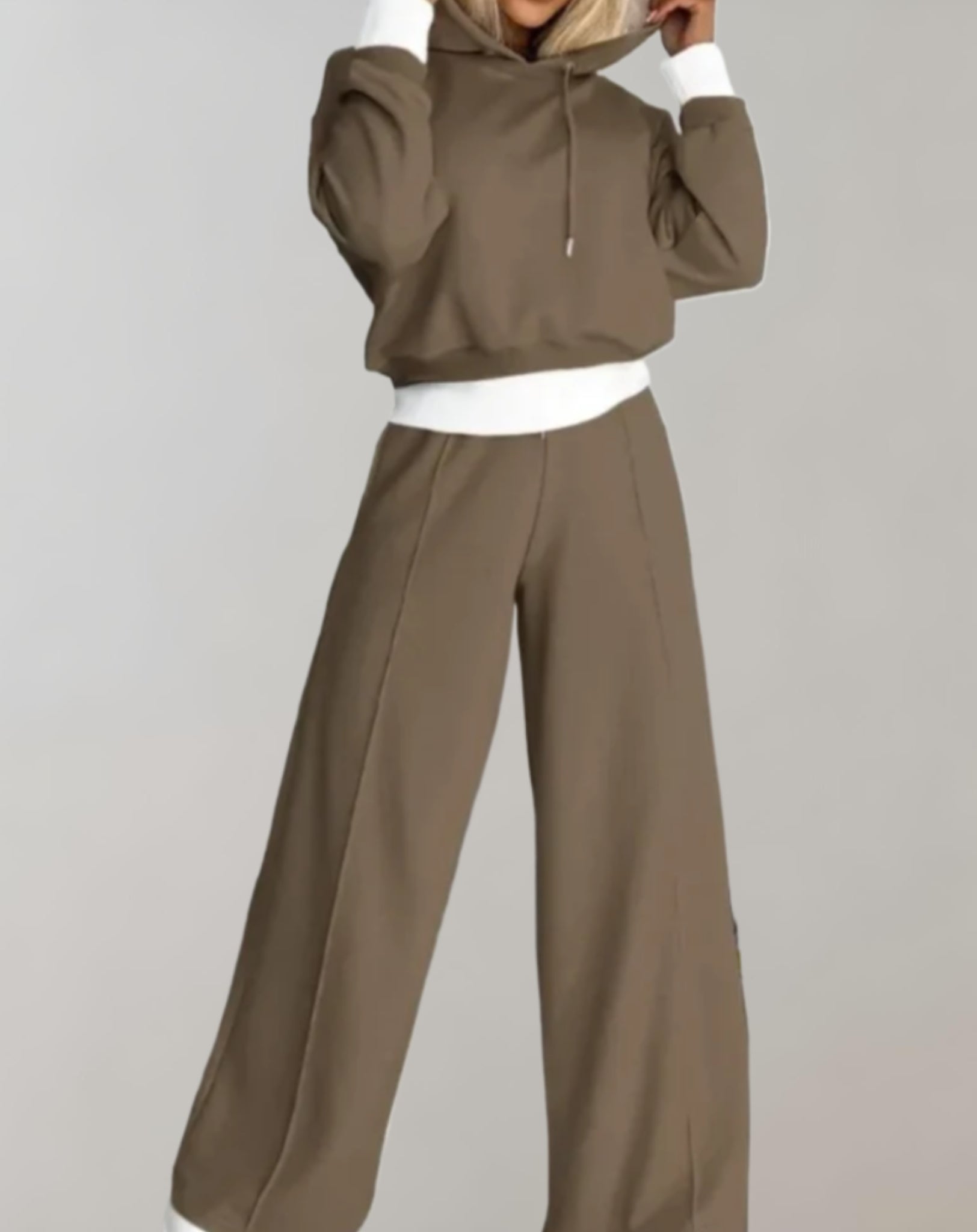 Women’s Loungewear Set in Soft Cotton Blend with Casual Hoodie and Wide Leg Trousers 4