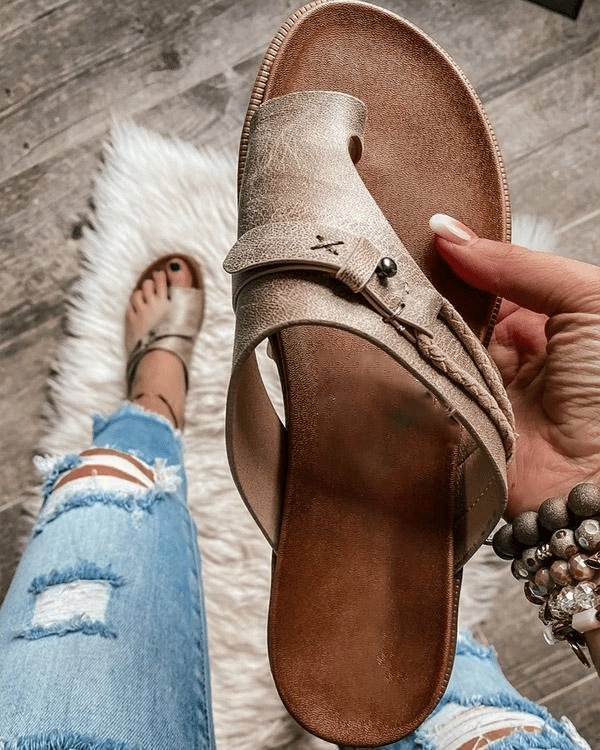 Women’s Orthopedic Sandals in Vegan Leather with Open Toe and Arch Support 2