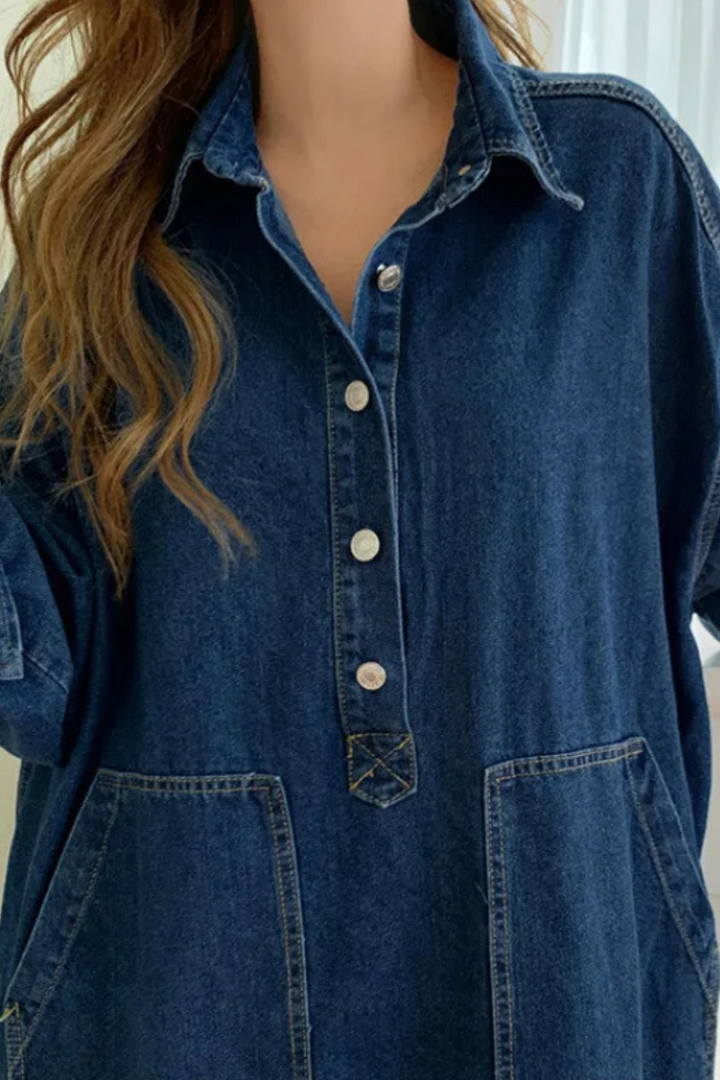 Women’s Oversized Denim Maxi Dress with Collared Neckline and Pockets 2