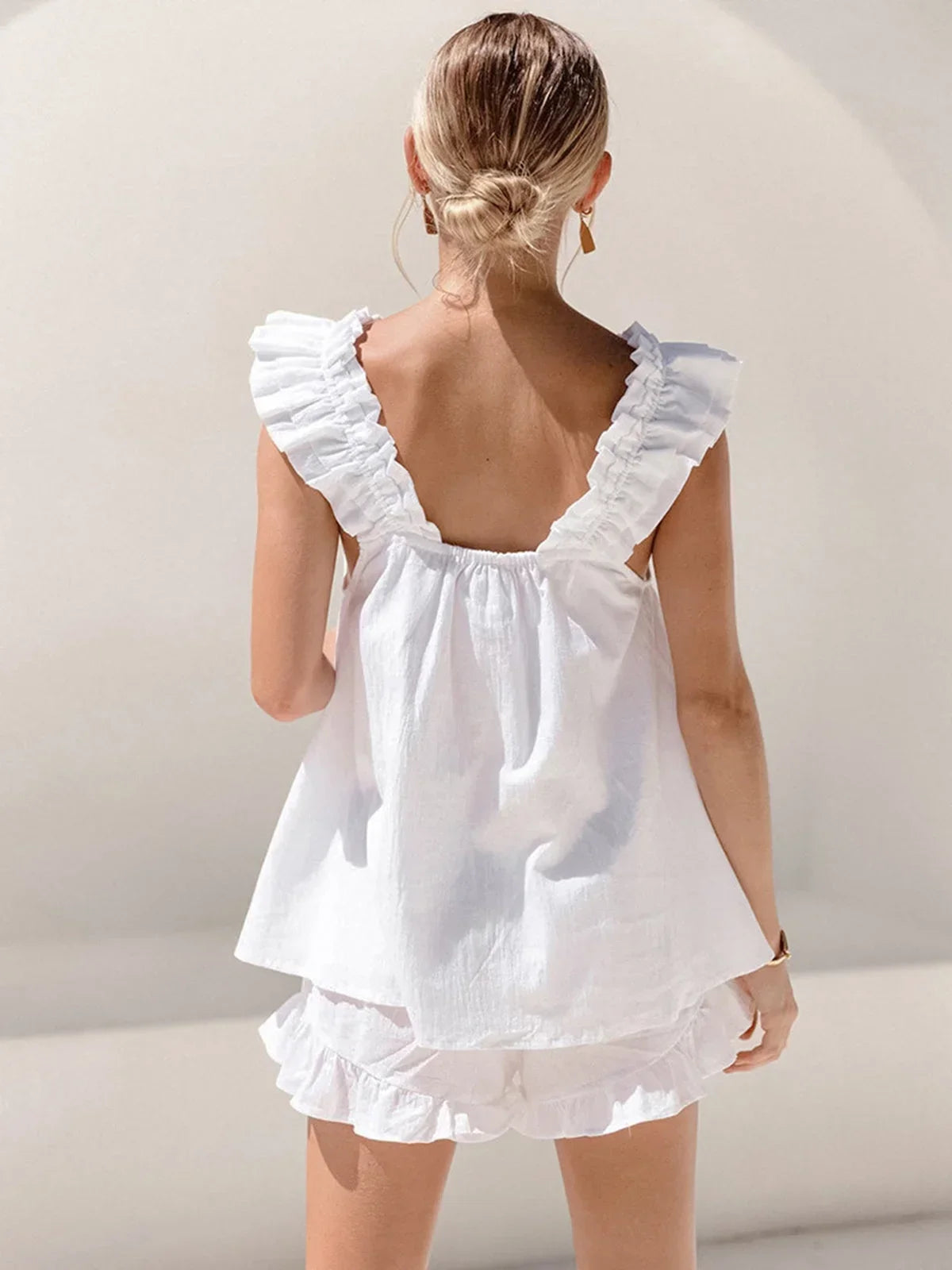Women’s Ruffled Sleeveless Top and Shorts Set in Lightweight Fabric for Summer Casual Outings 5
