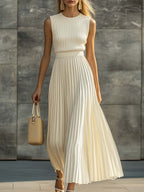 Women’s Sleeveless Maxi Dress with Knit Bodice and Pleated Chiffon Hem in Cream 0